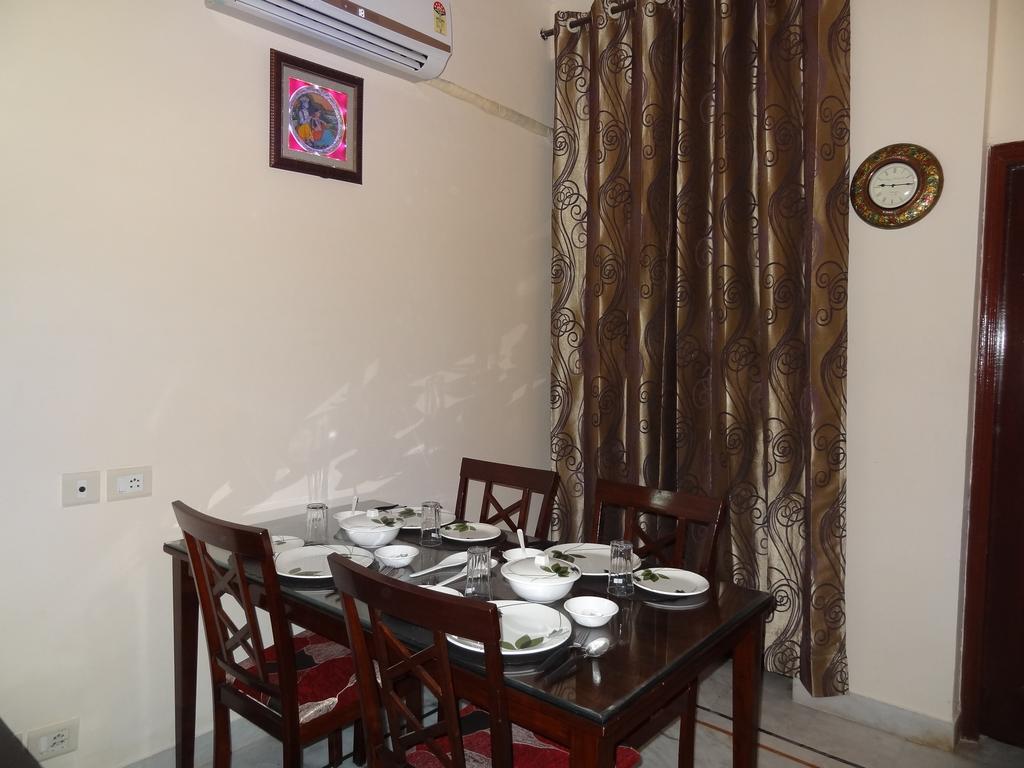 Tulsian Guest House & Apartments Divisione di Divisione di Jaipur Camera foto