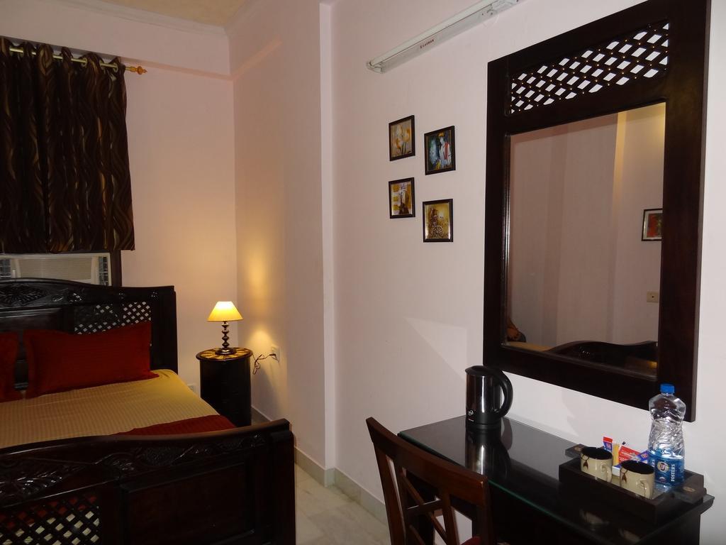 Tulsian Guest House & Apartments Divisione di Divisione di Jaipur Camera foto